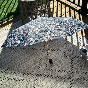 Tory Burch Floral Compact Umbrella Blue Gold Logo Travel Designer Rain Umbrella